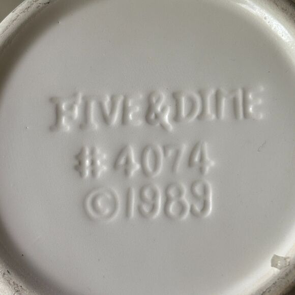 Vintage 1989 Five & Dime #4074 3D Whimsical Giraffes 14oz. Stoneware Coffee Mug - Picture 5 of 5